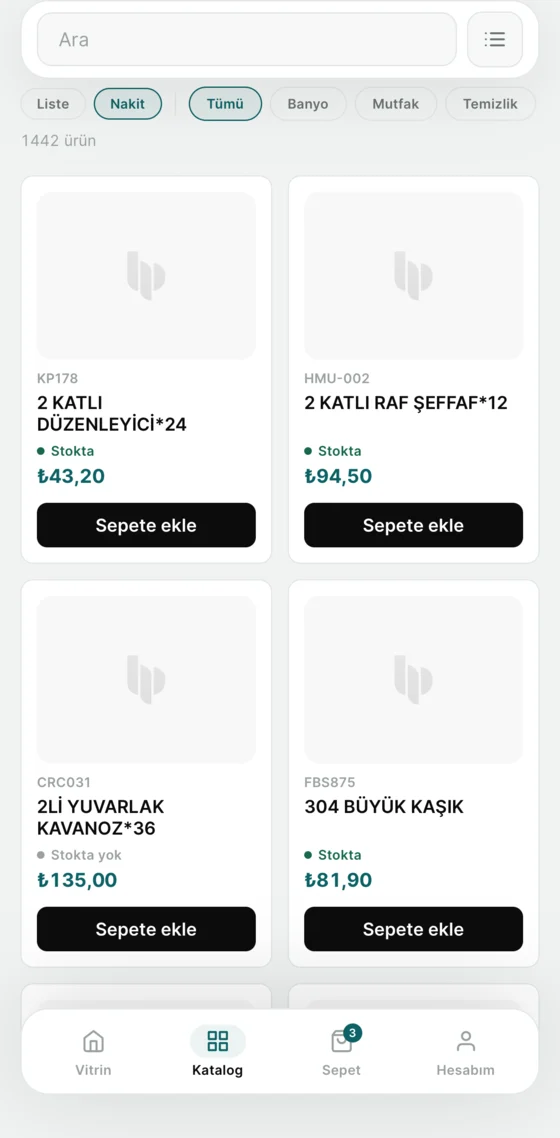 Hauspro katalog ekranı: arama, kategori filtreleri, stok durumu ve nakit fiyatlı ürün kartları